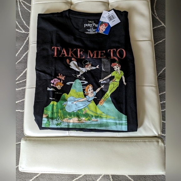 NWT Disney Peter Pan T Shirt - Picture 4 of 9